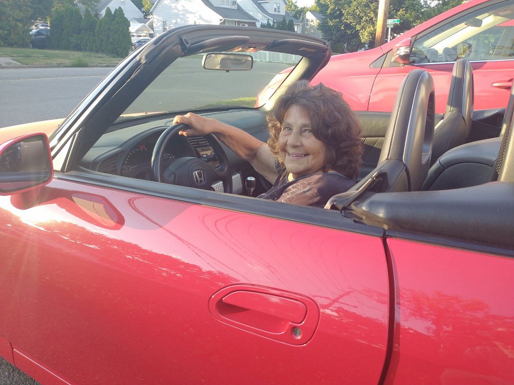 Mom Driving Sports Car? - Card 25 "An Optical Illusion" 